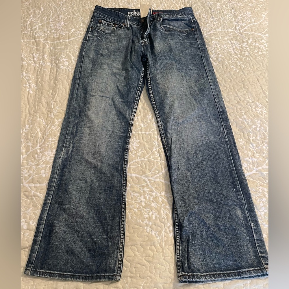 Men’s Urban Pipeline Loose Bootcut Jeans Size 32/32 in Dark Wash